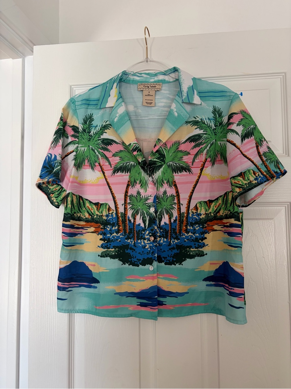 Flying Tomato Aloha Shirt EUC Sz S